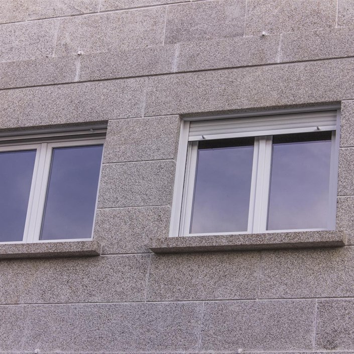 VENTANAS Y PUERTAS (Galería)